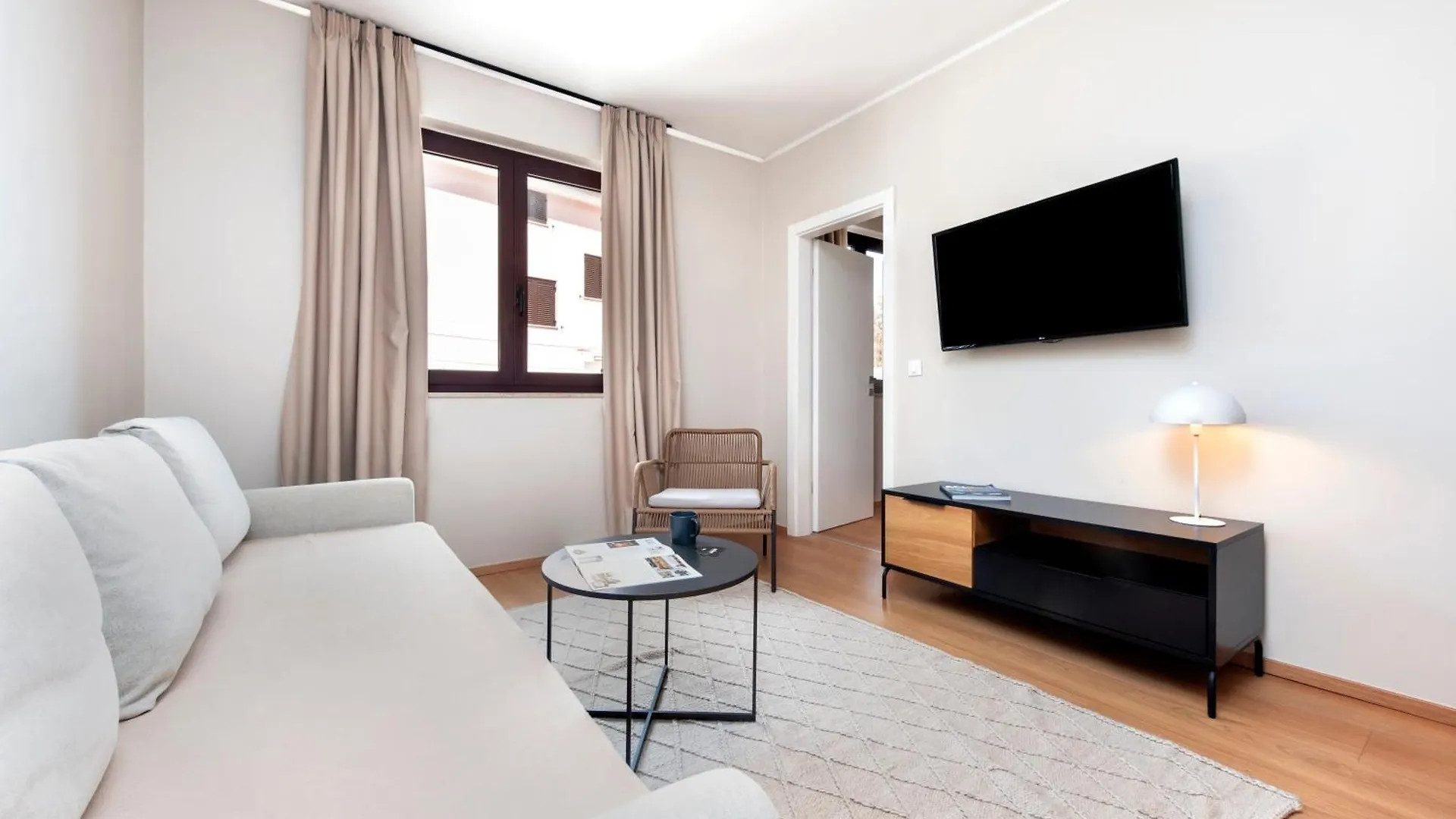 Sunset Residence Rovinj 3*,  Hırvatistan