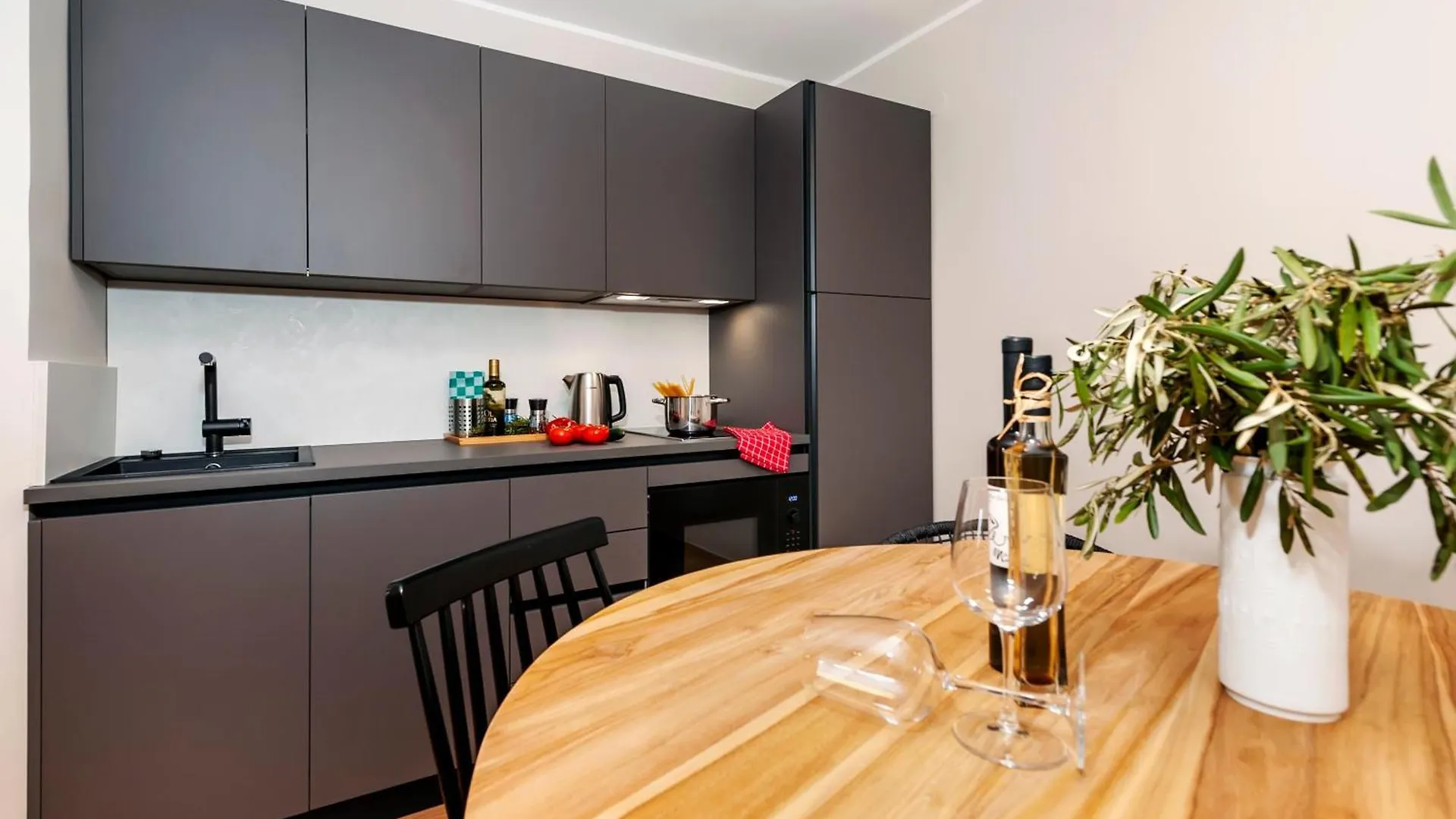 *** Oda ve Kahvaltı Sunset Residence Rovinj Hırvatistan