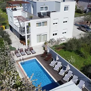 *** Guest house Dragic - Anex Croatia